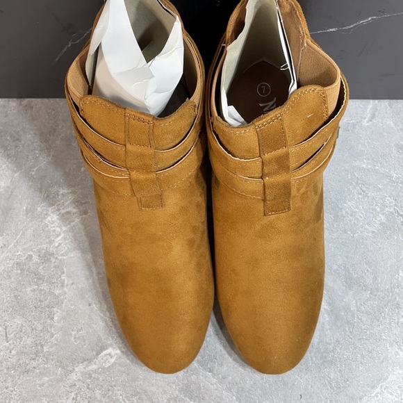Nature Breeze Chunky Heel Bootie Tan Size 7m - Picture 8 of 12